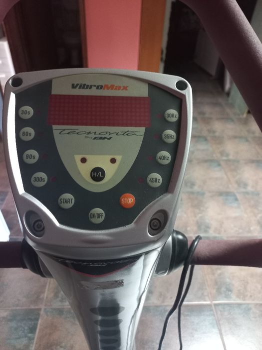 Vibrating Platform423647401645199362