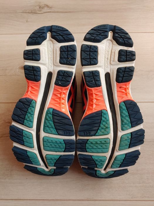 Кроссовки Asics gel nimbus 18