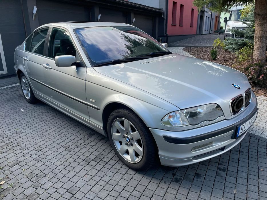BMW Seria 3 328i*Xenon*Automat*Sz.dach*P.fot*Temp*Alu*Bezwyp*90tkm!!! I wł*