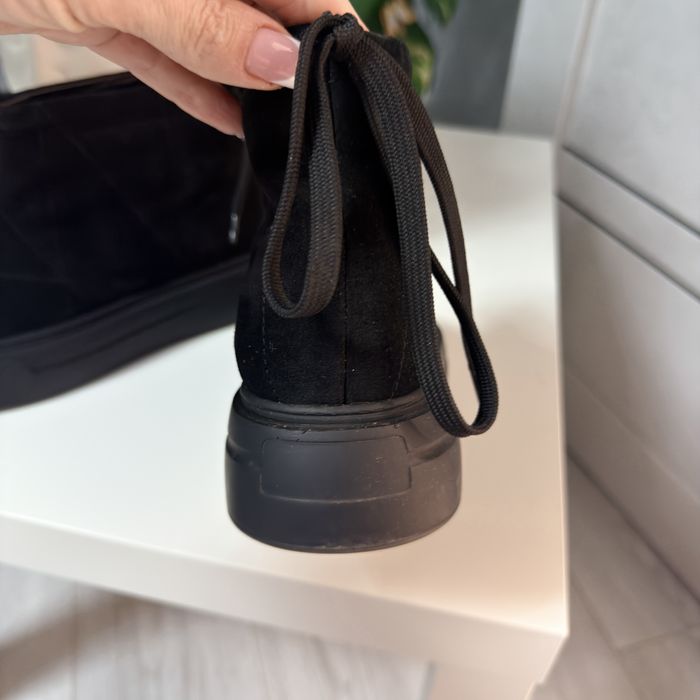 Зимові уггі натуральноі замші