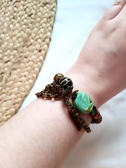 Pulseira Bronze com Peças Coloridas