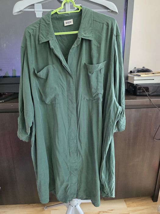 Koszulowa sukienka oversize