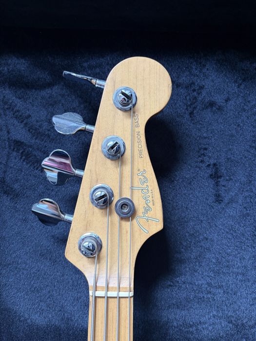 Fender Precision Deluxe 1995