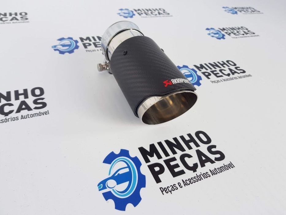 Ponteiras de Escape Look AKRAPOVIC