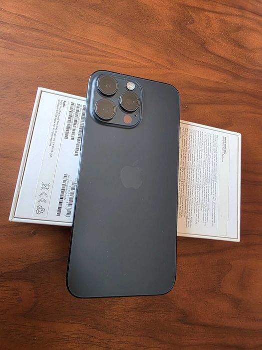 iPhone 15 Pro Max Azul Titânio 256GB