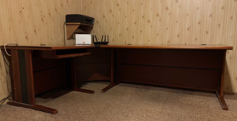 Duże biurko narożne