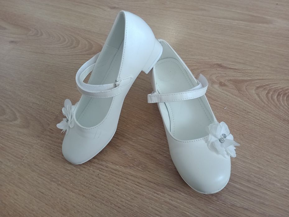 Buty na wesele lub  komunię