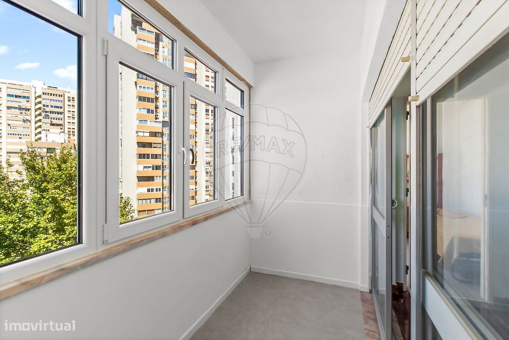 Apartamento T1 para arrendamento