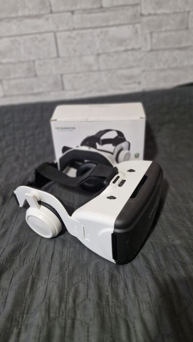 Віртупльні окуляри