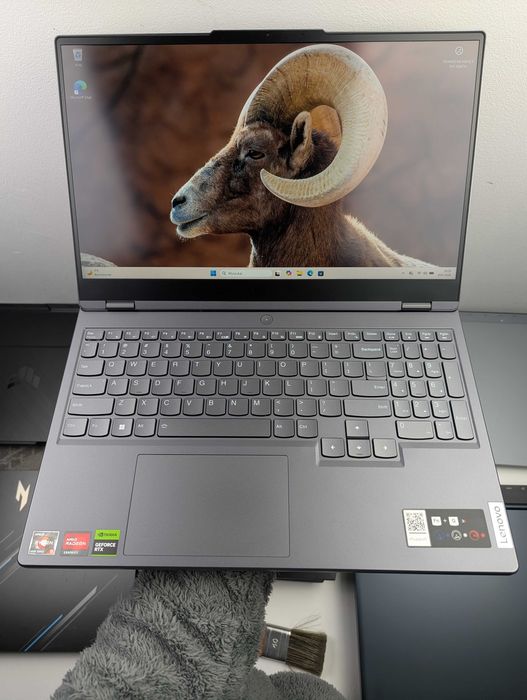 LAPTOP GAMINGOWY Lenovo Legion 5 RTX 3050 Ryzen 5 6600H 165 hz