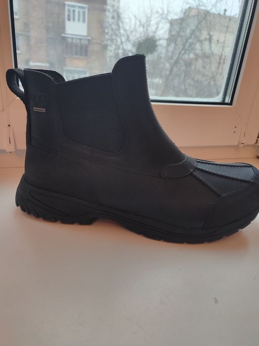 Чоловічі чоботи , шкіряні. ,UGG