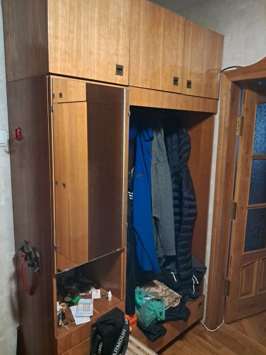 Продам меблі б/у