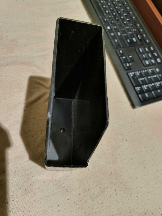 Sprzedam pojemnik po żelazku