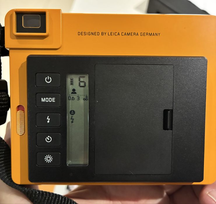 Leica Sofort como nova