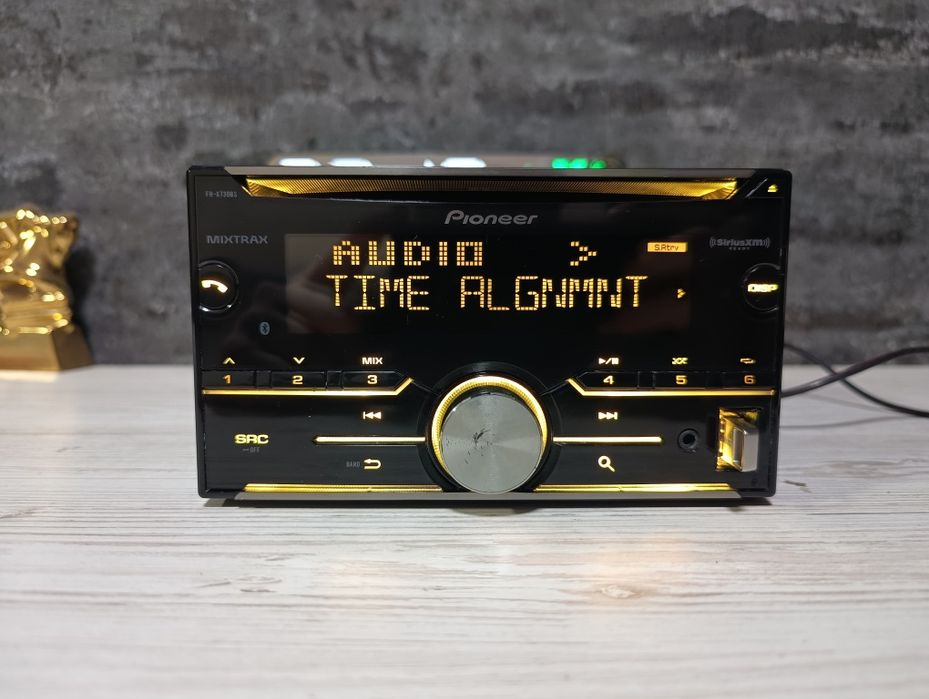 Pioneer, Соні, 2 дін , оригінальна магнітола з Блютуз