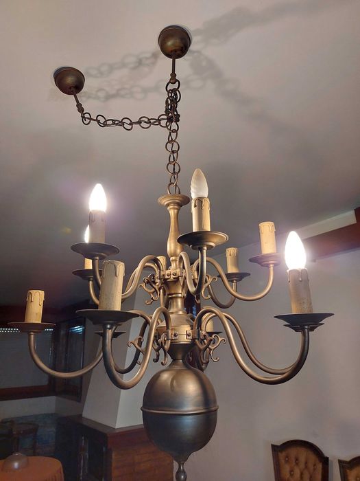 Ceiling and Wall Lamps