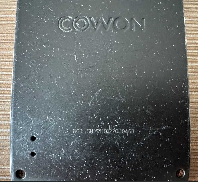 Hi-Fi плеер Cowon S9.