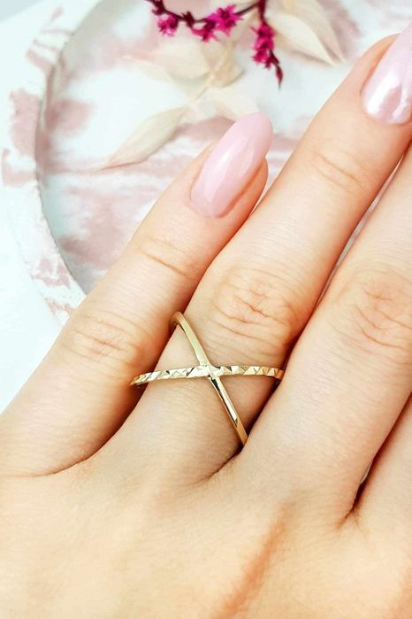 Złoty pierścionek multi ring