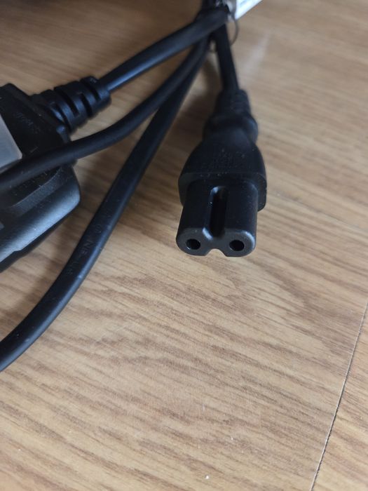 Adaptadores de alimentação para aparelhos do Reino Unido (UK) novos