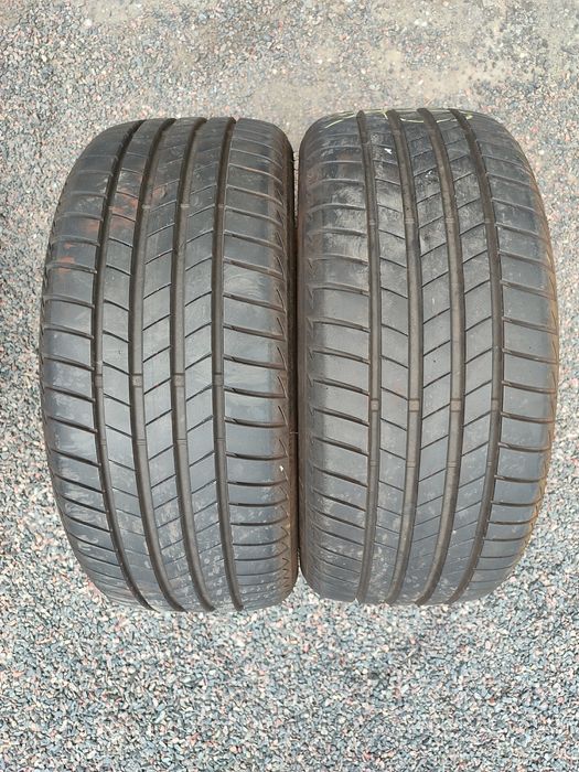 Резина літо 225.45.17 пара bridgestone.