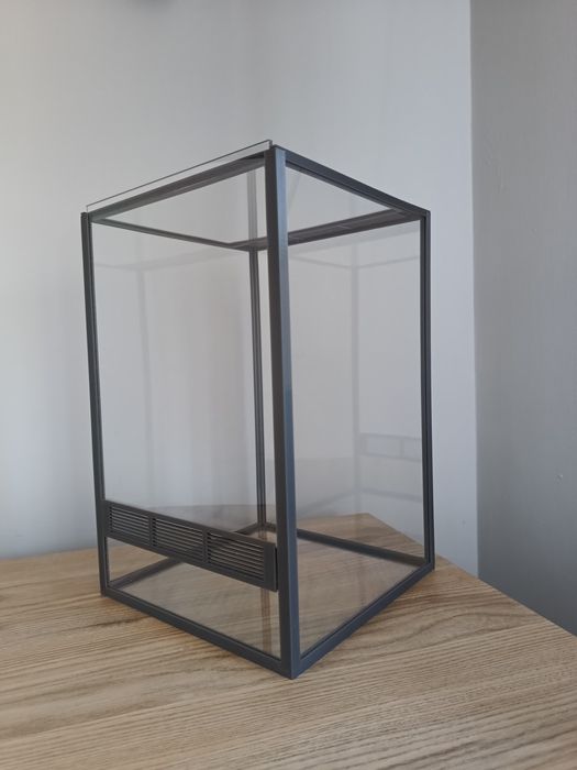 Terrarium 20x20x30 gilotyna