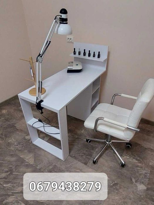 Стіл манікюрний стіл для манікюру .В наявності.