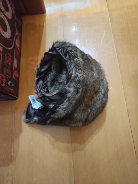 Vendo cachecol para mulher bom estado