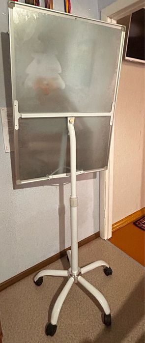 Фліпчарт 70*100 см, мобільний
