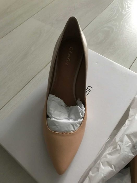 Туфлі Calvin Klein розм 8,5
