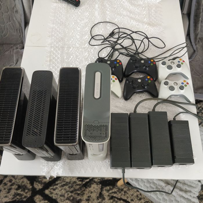 Zestaw 4 x Xbox 360