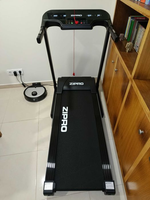 Passadeira Elétrica ZIPRO Dobrável NOVA