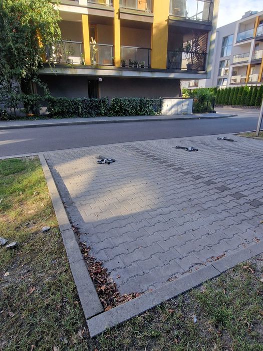 miejsce parkingowe