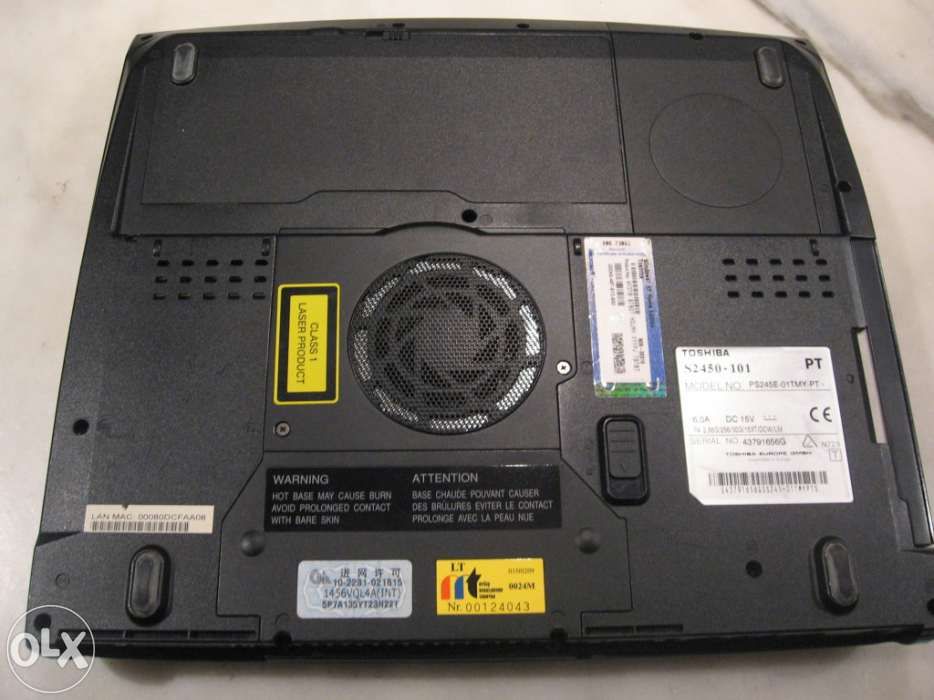 Portátil/ laptop toshiba Satelitte 2450.101