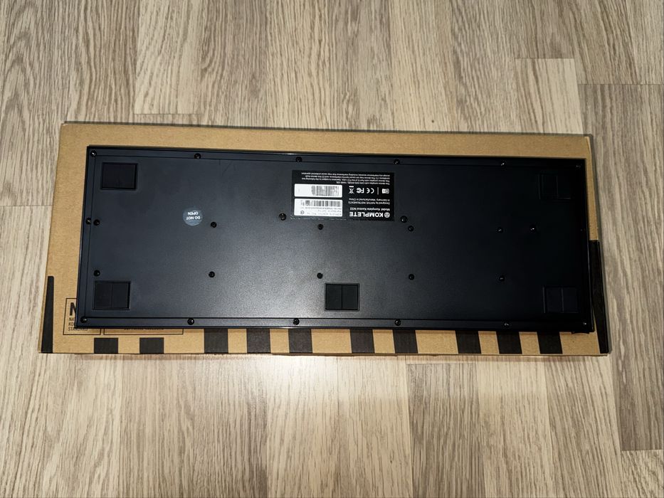 Native Instruments Komplete Kontrol M32