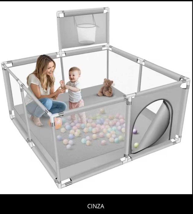 Parque Infantil com fecho e cesto.