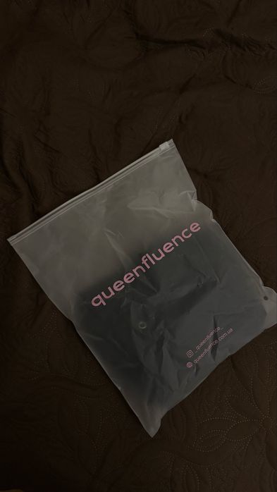Чорний боді Queenfluence