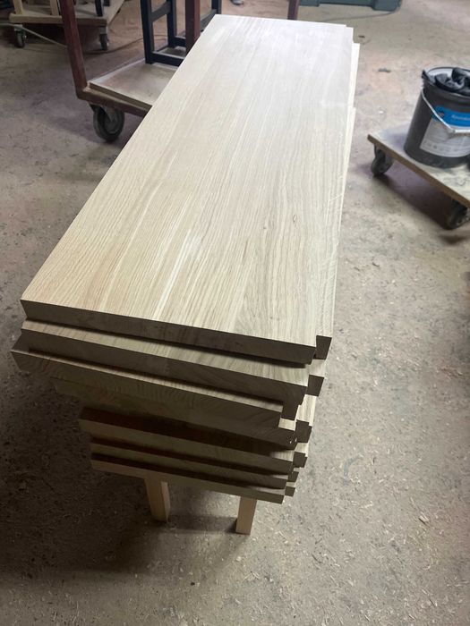 Schody drewniane trepy DĘBOWE JESIONOWE producent szybkie terminy