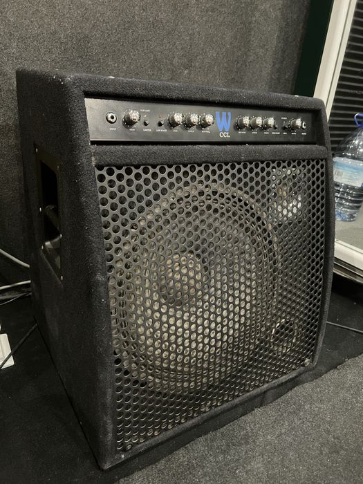 Amplificador combo de baixo! Altofalente 15polegadas 250 watts rms warwick