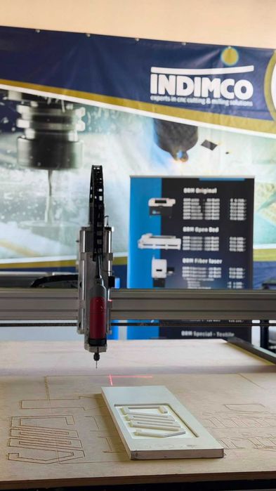 Fresadora CNC ICS - 1600 x 1000 mm