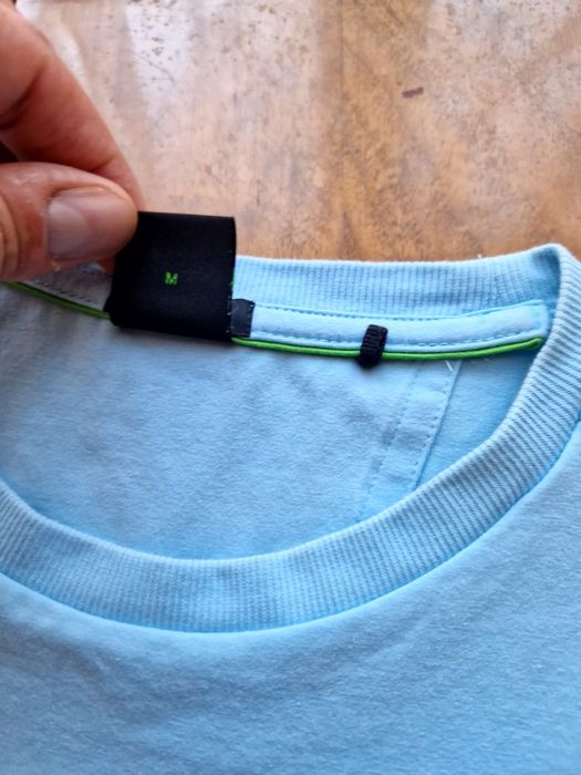 Футболка (Hugo Boss) размр. М . Made in Germany !