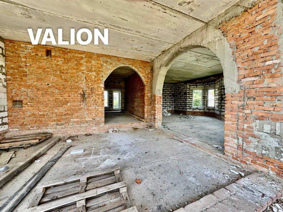 Продам СВІЙ БУДИНОК на 10 сотках в самому ЦЕНТРІ міста Бориспіль