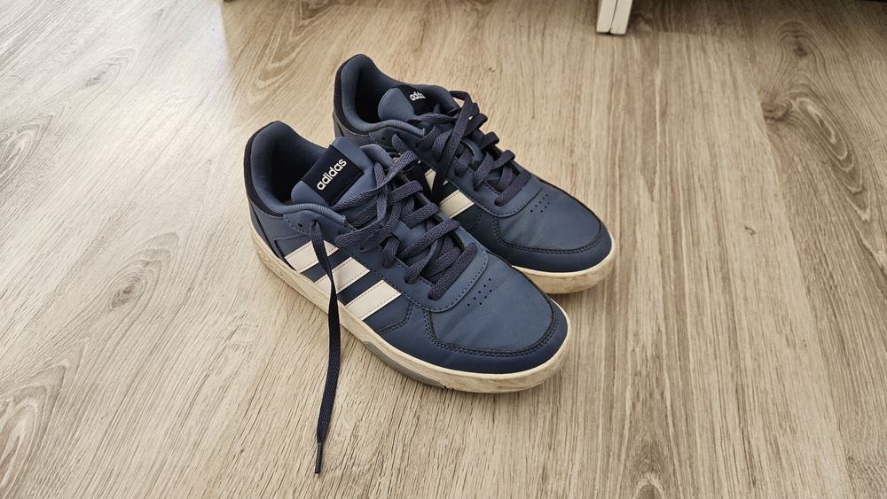 Niebieskie buty Adidas - rozmiar 41 i 1/3