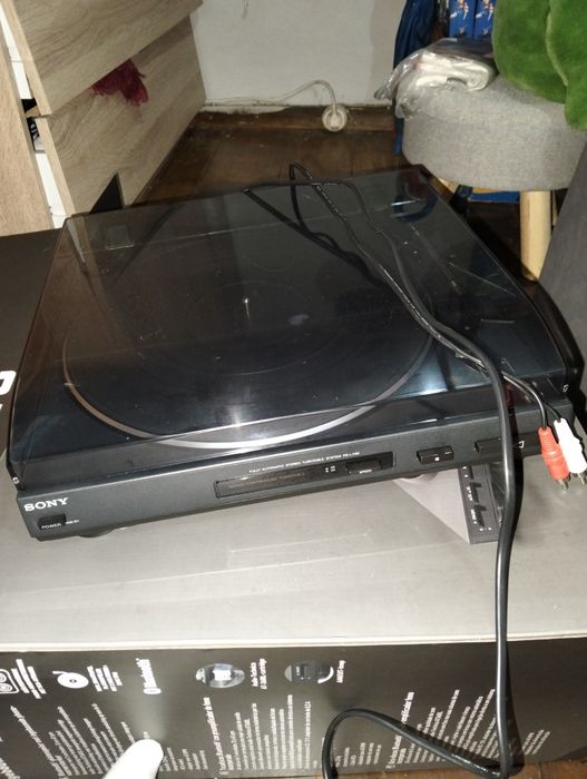 Gira-discos sony automático
