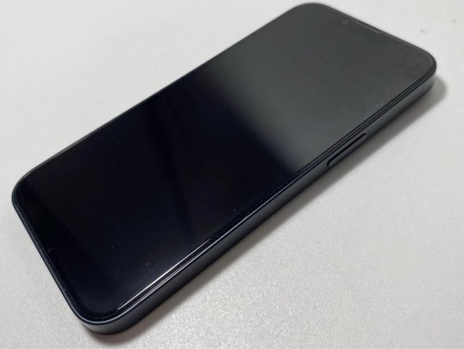 iPhone 13 128gb midnight