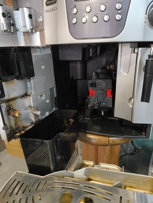 Delonghi Magnifica esam4400