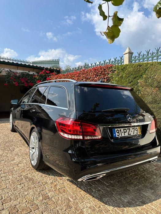 Mercedes-Bens Classe E 220 AMG como Nova