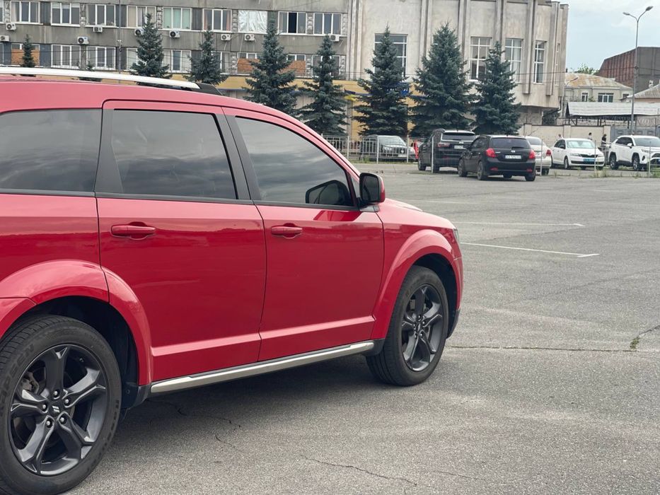 Продам Dodge journey