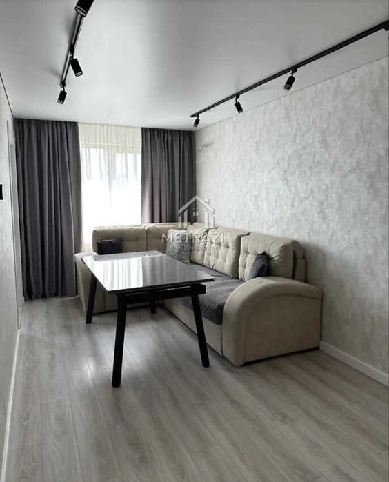 87118 Продам стильную  3 комнатную квартиру на Гагарина!