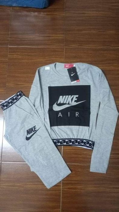 Vestidos e fatos de treino senhora