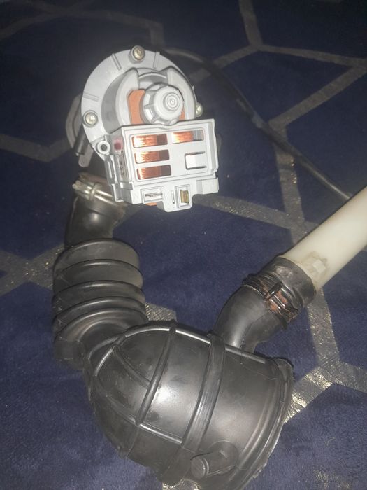 Насос (помпа) для indesit